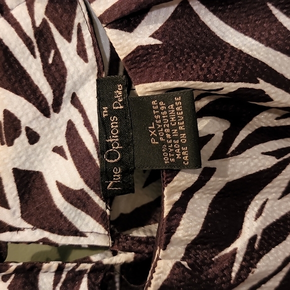 Neu Options Brown Ruffle Tank - Picture 5 of 5